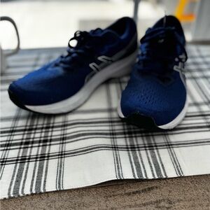 Women’s Asics  Blue Running Shoes